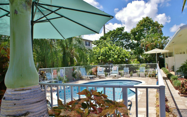 Island Sands Inn