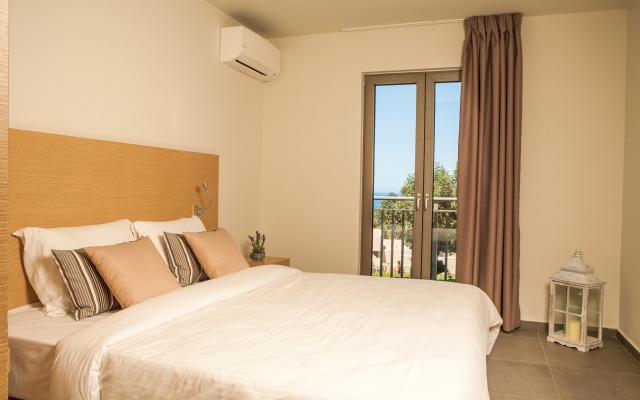 Sundance Apartments and Suites