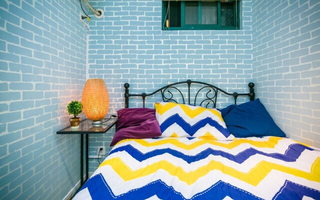 No.5 Chinese Vintage House