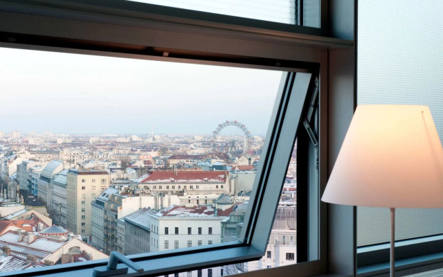 SO/ Vienna