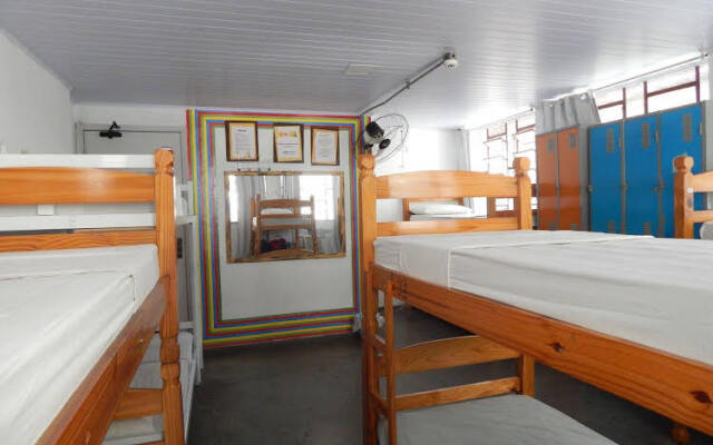 Cafofo Hostel - Albergue