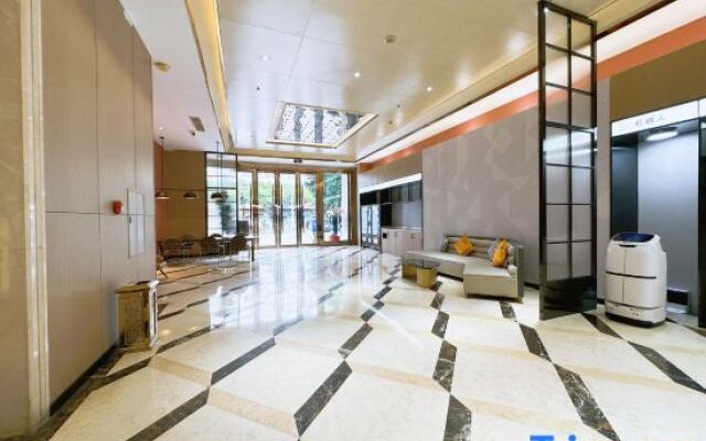 Vking Hotel (Foshan Guangfo Road)