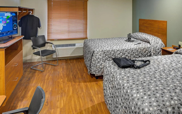Extended Stay America Select Suites - Wichita - Airport