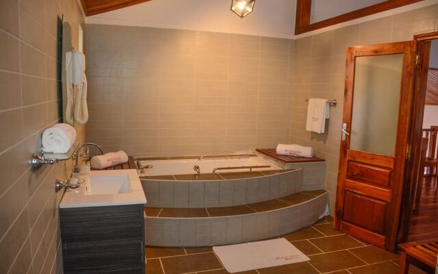 Andasibe Cyperus Hotel