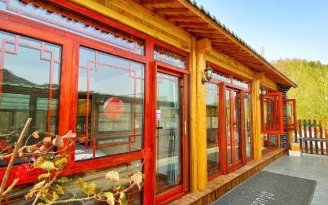 Beautiful Farmhouse B&B, Gubeikou Water Town, Beijing