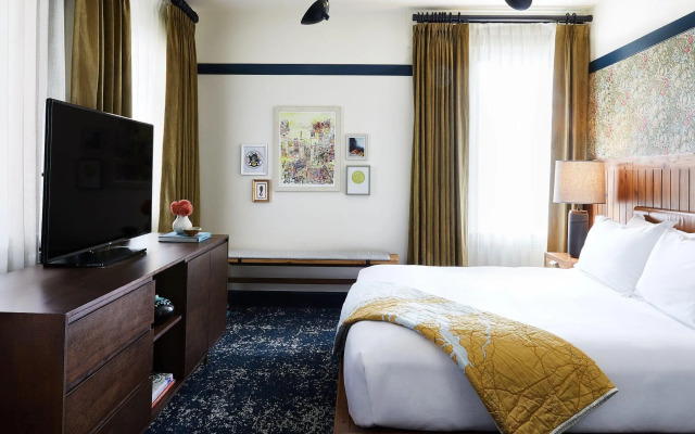 Hotel Revival Baltimore