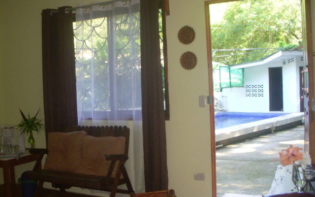 Mycasa's Bed and Breakfast