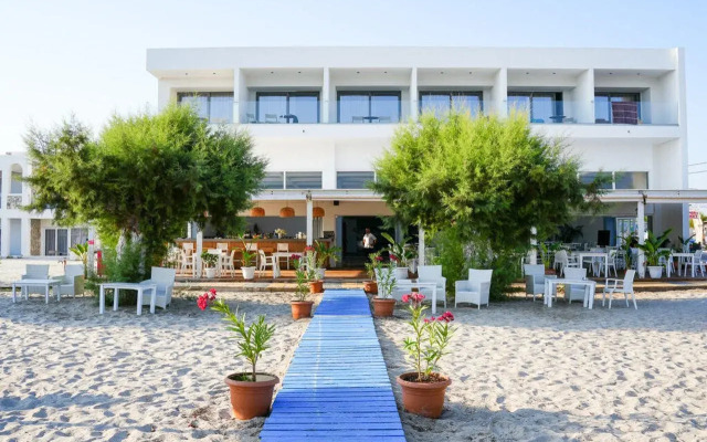 Seaside Beach Marmari Hotel