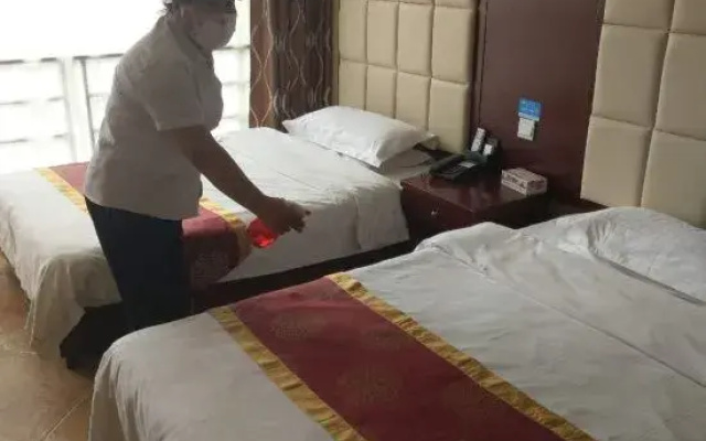 Jiatianxia Business Hotel