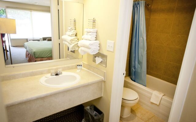 Star City Inn and Suites