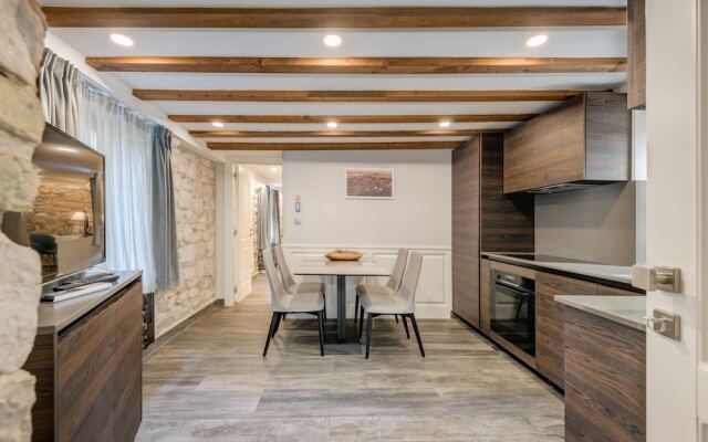 Mint Luxury Rooms