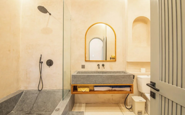Sleek 2BR Villa, 5 Minutes to Bingin Beach