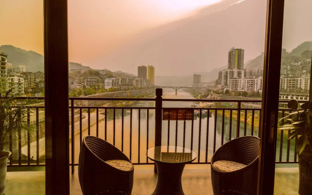 Yanhe Gallery Tianjie Hotel