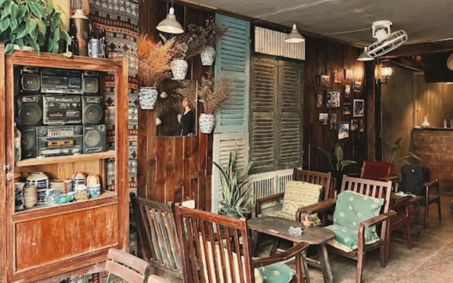 NHÀ SAIGON | Rustic Style & Spacious Room L3