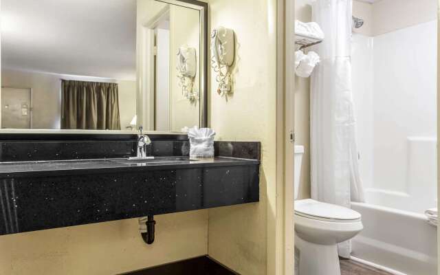 Quality Inn Goose Creek - Charleston