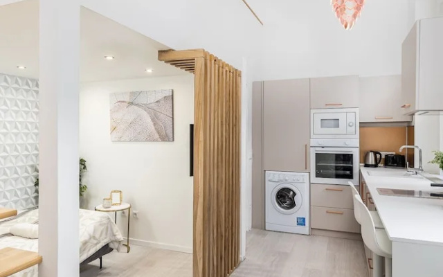 Lovely Apartment by National Museum