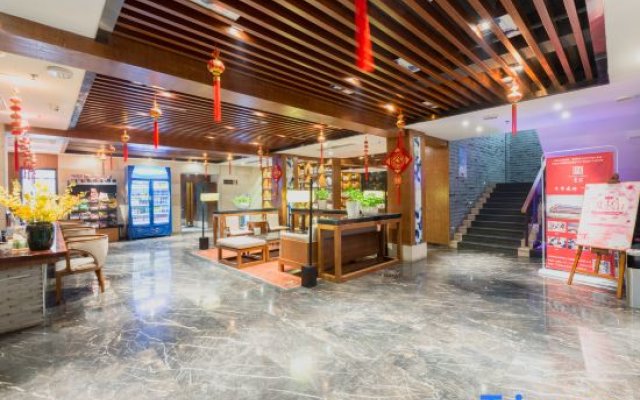Crystal Pudi Hotel (Jingdezhen Zhushan Dongshi Huangyao)