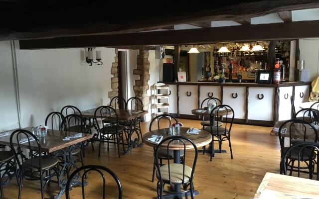 The Red Lion Dunston