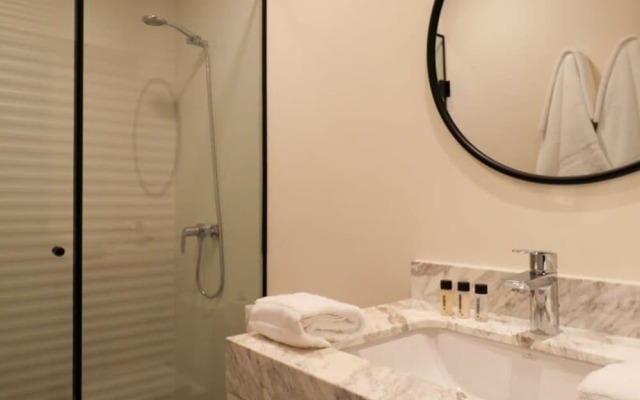 w Fantastic 2BR in the Heart of Barranco