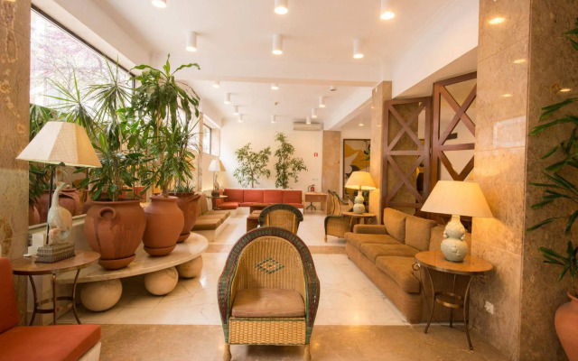 Holiday Inn Express and Suites Lisbon Principe Real by IHG