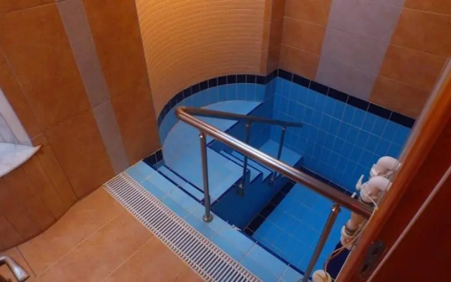 Ayyildiz Ceylan Termal Gazligol