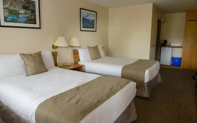Sechelt Inn