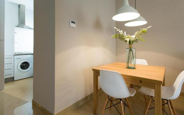 Apartamentos Diaber Alberto Lista