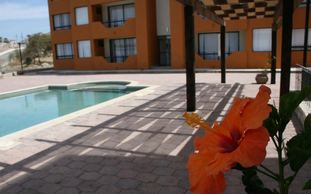 Sunrock Hotel and Suites