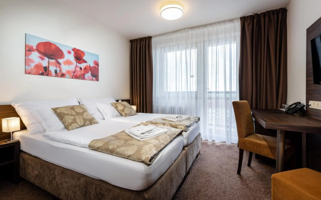 Hotel Satel