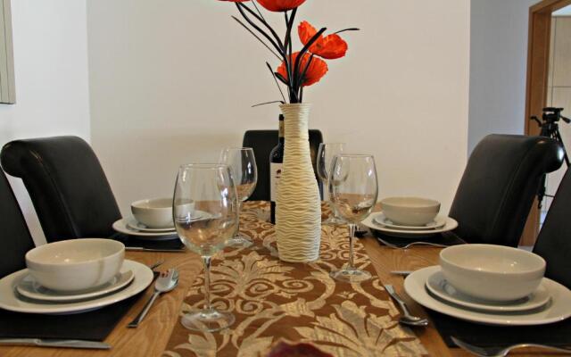 Health approved apartment with AC, terraces and pool