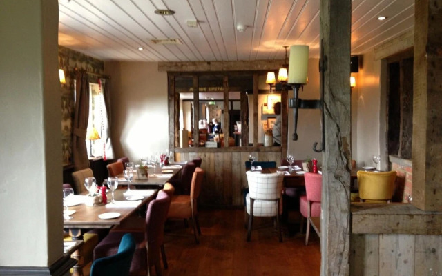 The Crown Pub, Dining & Rooms
