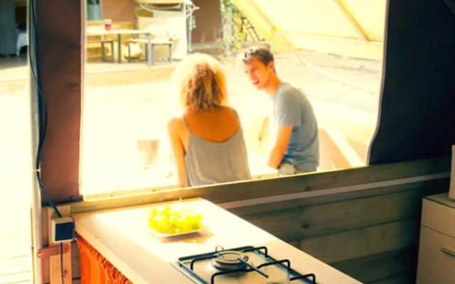 Camping Rives Des Corbieres