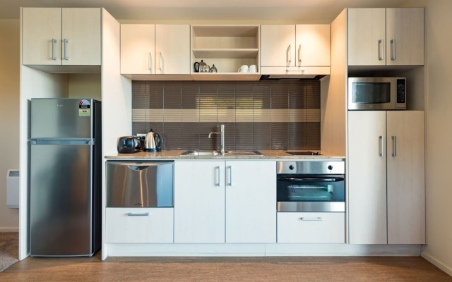 Edgewater Palms Apartments