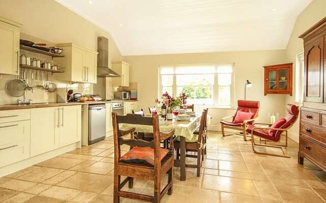 Tegfryn Cottage