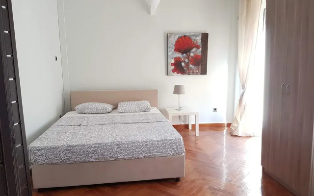 Erra - Red - Athens Center,140m²,4 BD,2 BATH