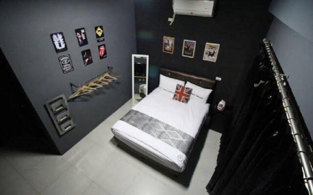 Kenting Time House