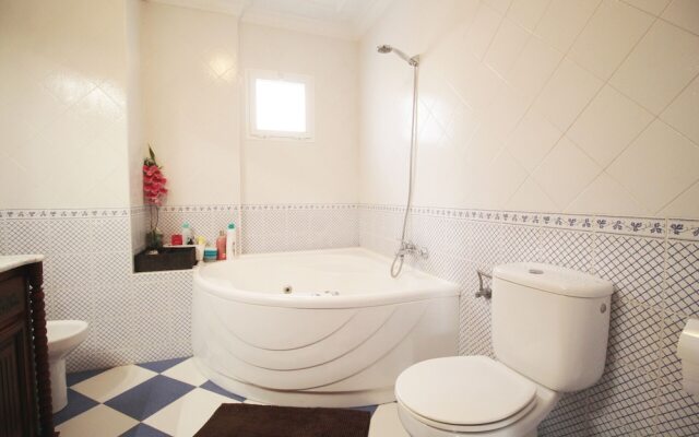 1057 Villa Maite