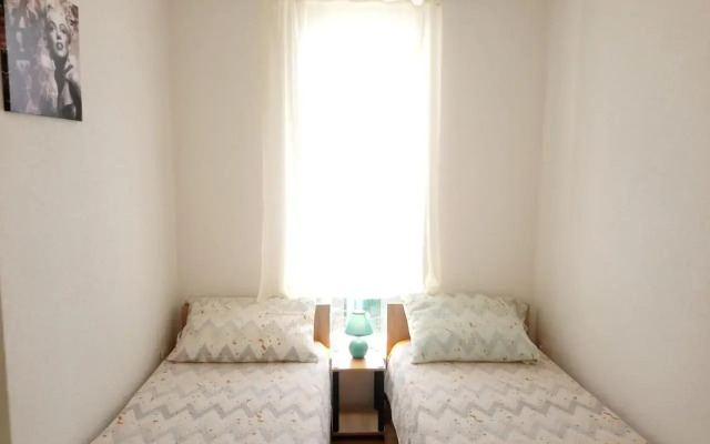 Charming Hill Apartment