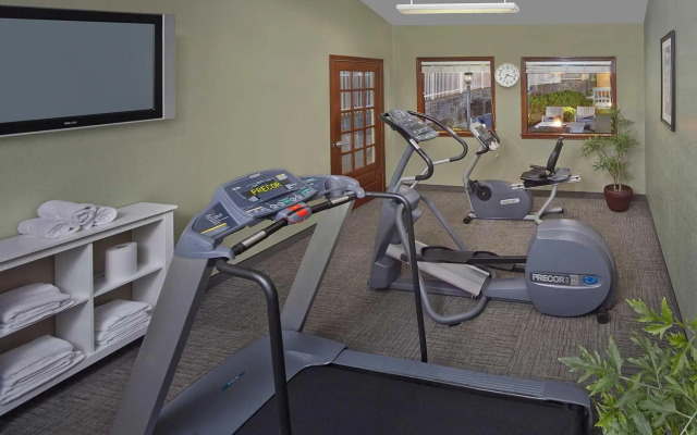 New Haven Village Suites