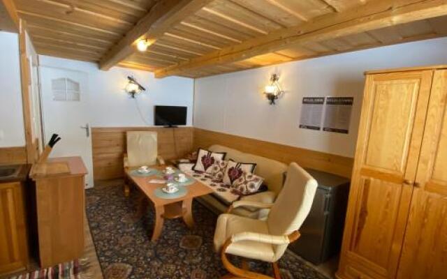 Harenda Pokoje Camping