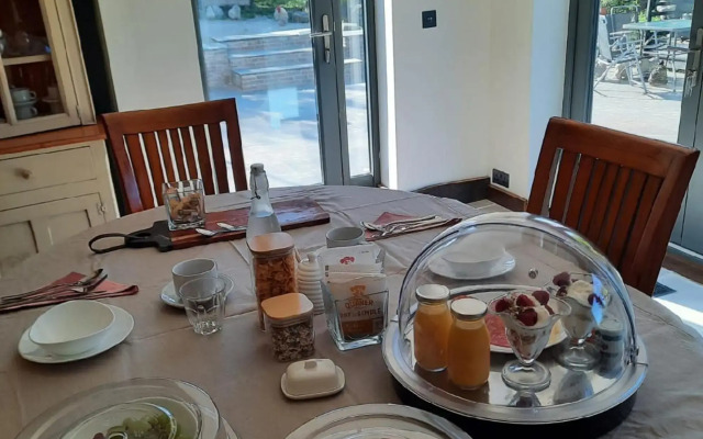 Longstone Bed and Breakfast