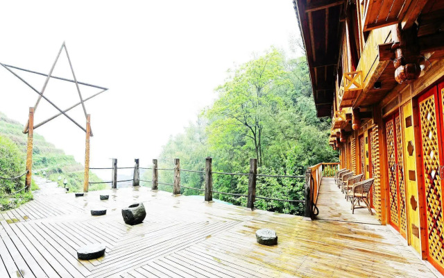 Longsheng CTN Longji Naked Valley Hotel