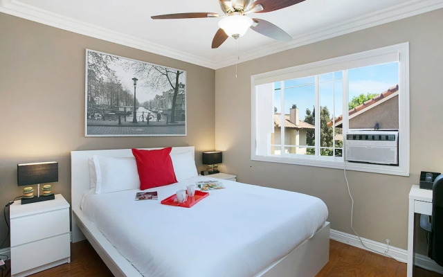 Multi-level 2br-fast Wifi-free Parking -cm-1