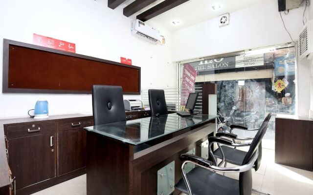 OYO 16960 Atithi Residency