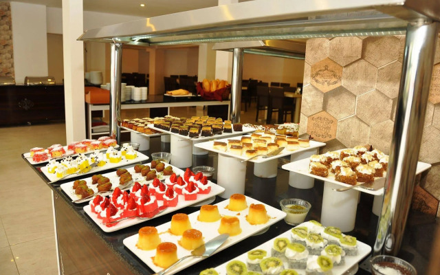 Acar Hotel