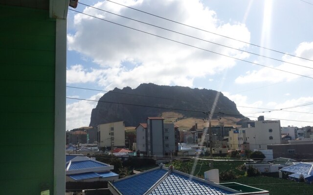 Seongsan Hotpul Guesthouse - Hostel