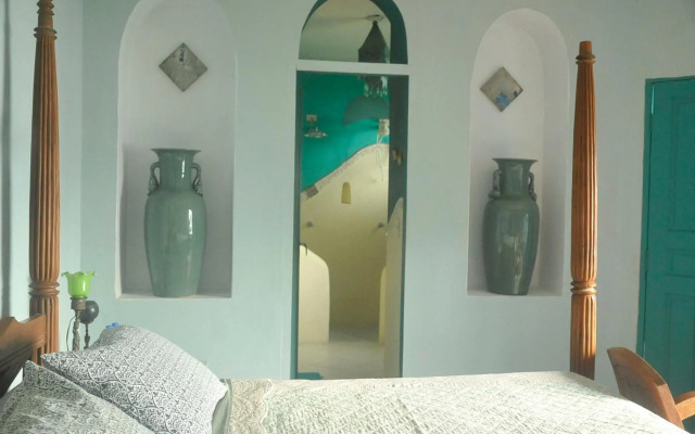 Azur Guesthouse