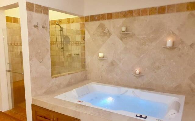 Casa Alexandra 4BR -10min 5ta y Playas! SLEEPS 11