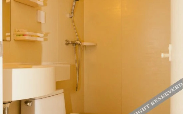 Yinxing Business Hotel