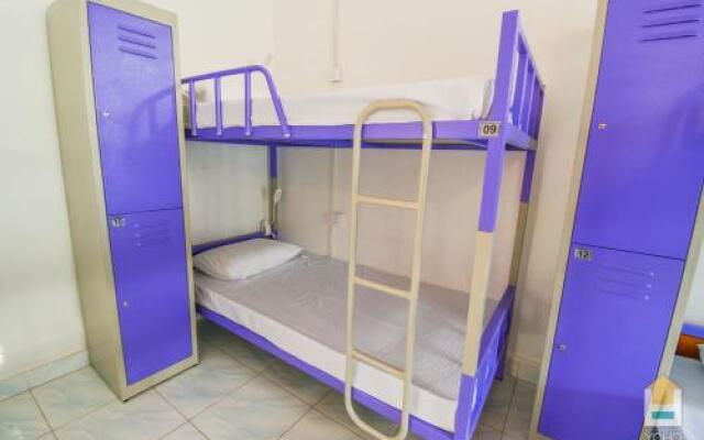 Eos Hostels